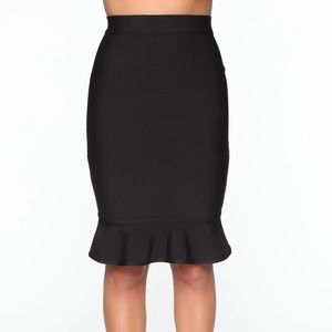 Such A Flirt Midi Skirt **Great Material**